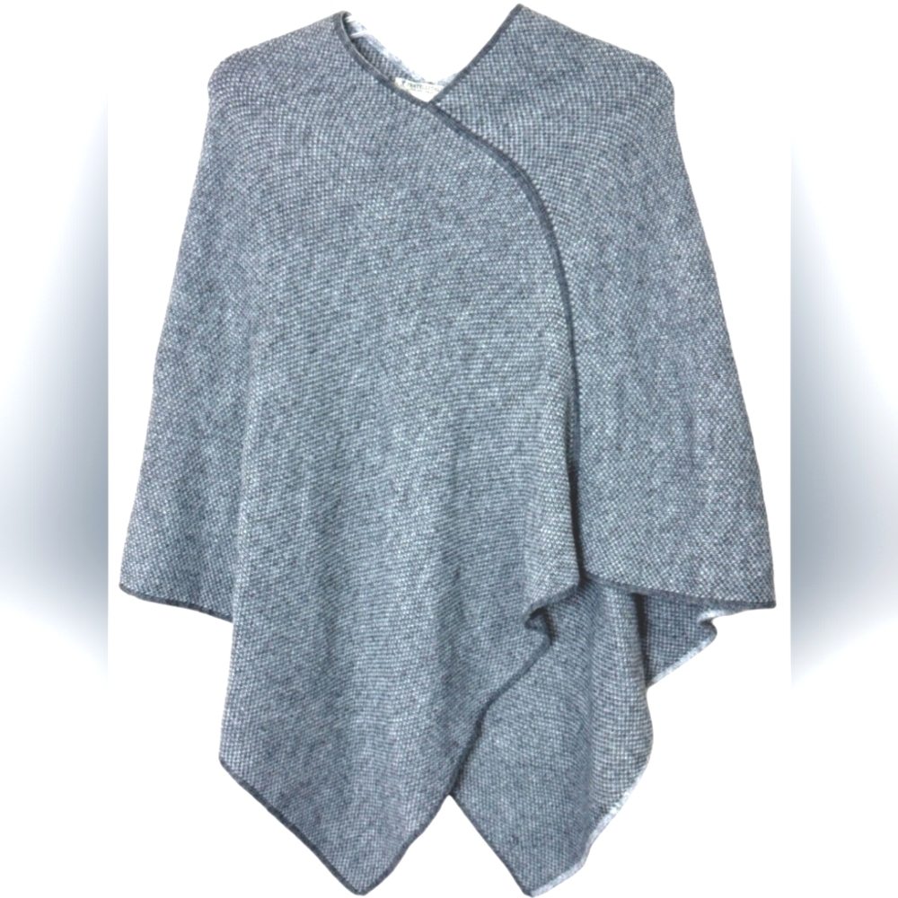 Fratelli Talli Made in Italy Wool Blend Knit Poncho One Size